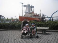 名古屋港で記念撮影